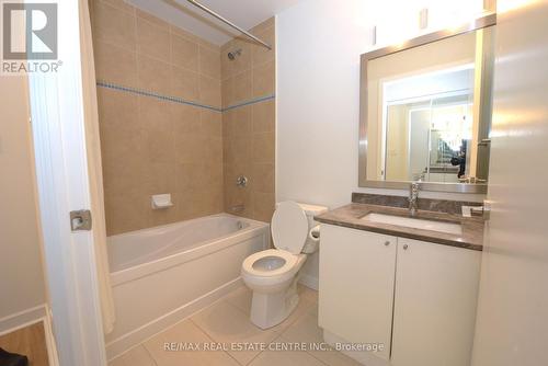 3603 - 33 Bay Street, Toronto, ON - Indoor Photo Showing Bathroom