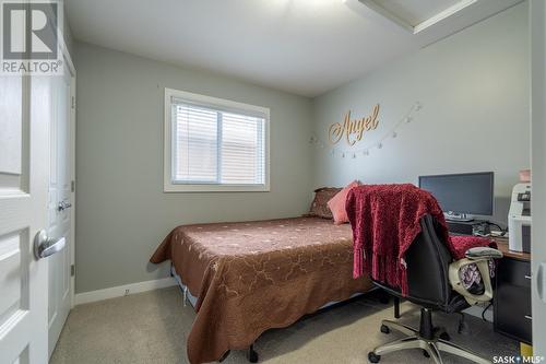 4625 James Hill Road, Regina, SK - Indoor Photo Showing Bedroom