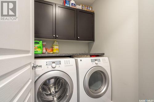 4625 James Hill Road, Regina, SK - Indoor Photo Showing Laundry Room