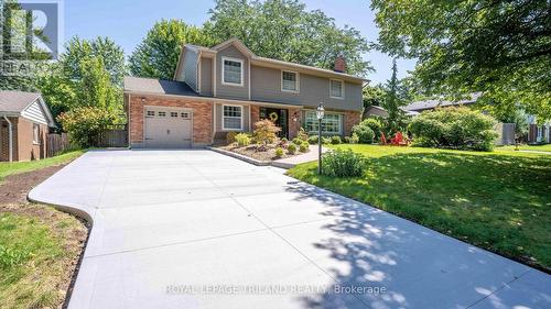 727 Old Hunt Road, London, ON - Outdoor