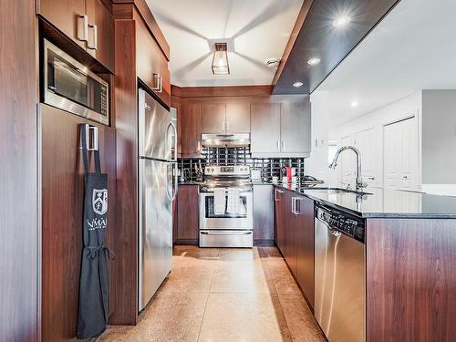 Kitchen - 103-310 Ch. Louis-Dufour, Saint-Sauveur, QC - Indoor Photo Showing Kitchen With Upgraded Kitchen