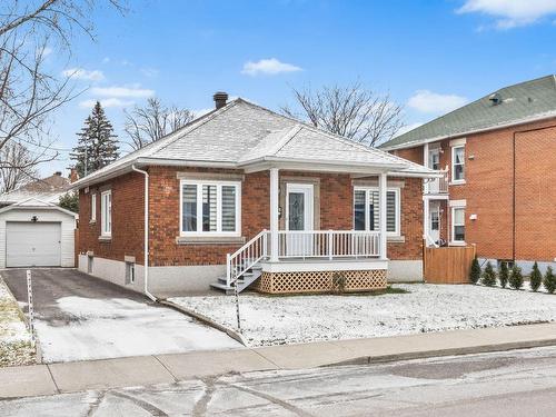 Frontage - 188 Rue St-Denis, Saint-Jean-Sur-Richelieu, QC - Outdoor