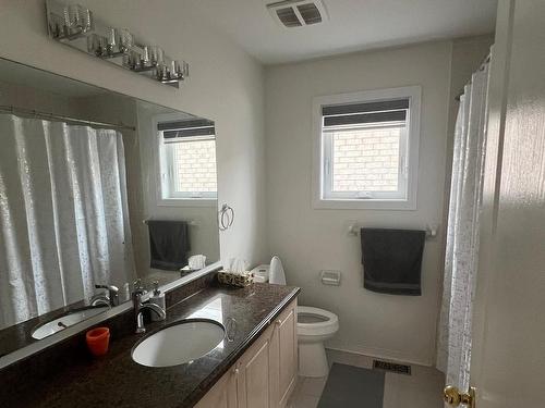 3054 Caulfield Crescent, Mississauga, ON - Indoor Photo Showing Bathroom