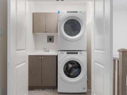 82 Gledhill Cres, Cambridge, ON - Indoor Photo Showing Laundry Room