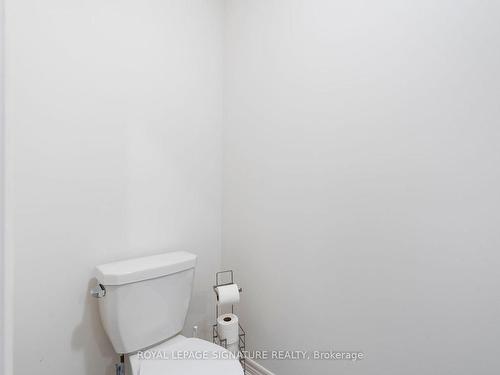 82 Gledhill Cres, Cambridge, ON - Indoor Photo Showing Bathroom