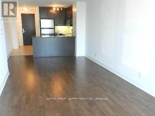 1610 - 50 Absolute Avenue, Mississauga, ON - Indoor Photo Showing Kitchen