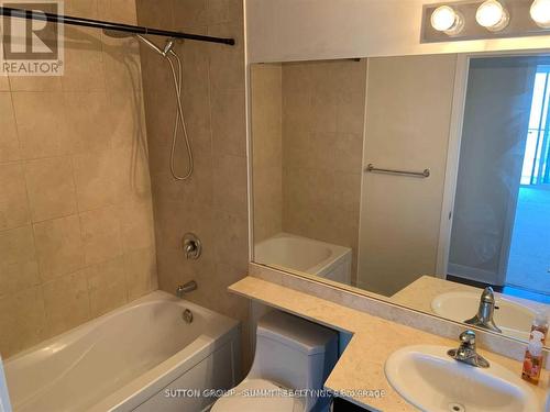 1610 - 50 Absolute Avenue, Mississauga, ON - Indoor Photo Showing Bathroom