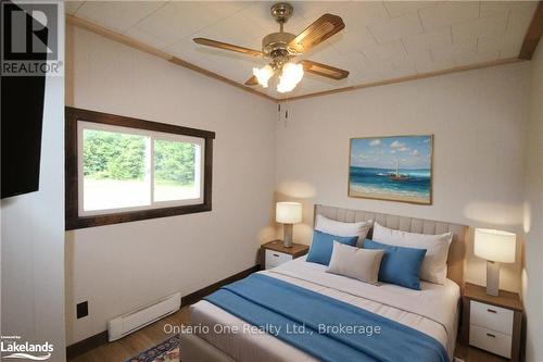 1752 Southwood Road, Gravenhurst (Morrison), ON - Indoor Photo Showing Bedroom