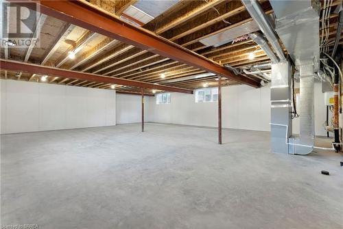 242 Mount Pleasant Street Unit# 18, Brantford, ON - Indoor Photo Showing Basement