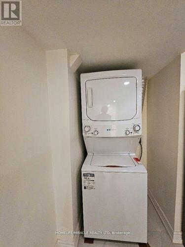 Bsmt - 1682 Major Oaks Road, Pickering, ON - Indoor Photo Showing Laundry Room