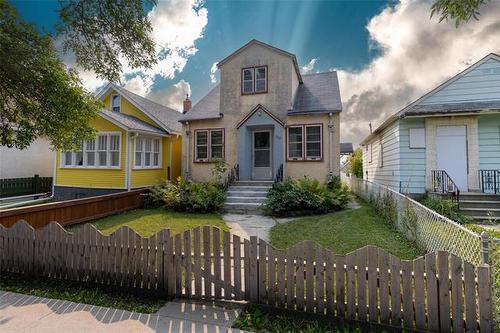 770 Stella Ave, Winnipeg, MB 