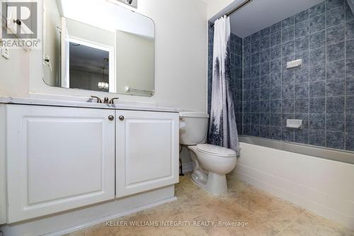 460 Cache Bay Crescent, Ottawa, ON - Indoor Photo Showing Bathroom