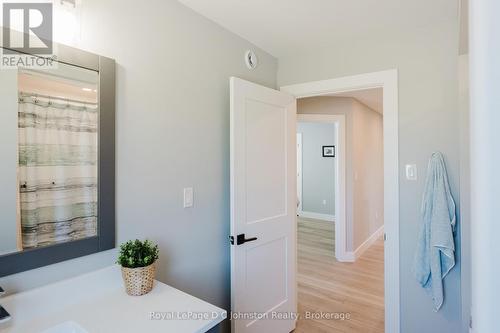 266 Mcnabb Street, Saugeen Shores, ON - Indoor Photo Showing Bathroom