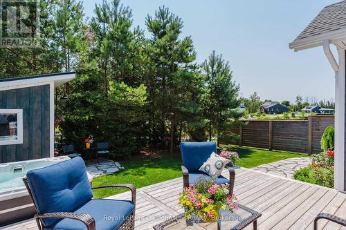 266 Mcnabb Street, Saugeen Shores, ON - Outdoor With Deck Patio Veranda