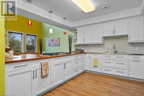 3357 Highway 15, Rideau Lakes, ON - Indoor Photo Showing Kitchen