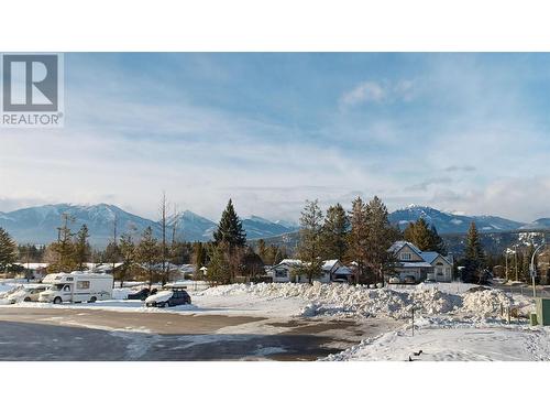 7495 Columbia Avenue Unit# 1101, Radium Hot Springs, BC - Outdoor With View