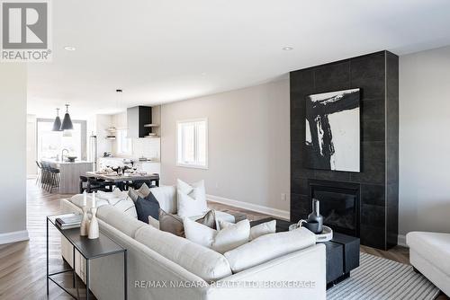 63 Homestead Drive, Niagara-On-The-Lake (108 - Virgil), ON - Indoor Photo Showing Living Room With Fireplace