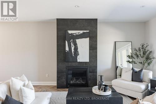 63 Homestead Drive, Niagara-On-The-Lake (108 - Virgil), ON - Indoor Photo Showing Living Room With Fireplace