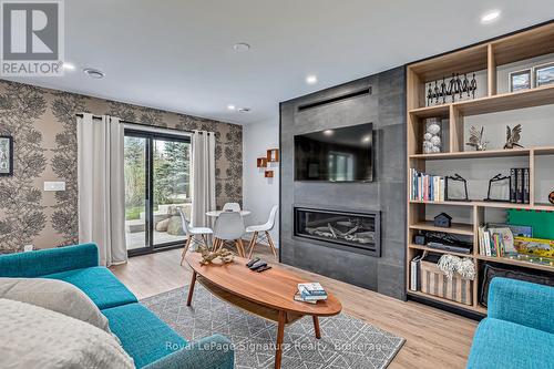 131 Old Highway 26, Meaford, ON - Indoor Photo Showing Living Room With Fireplace