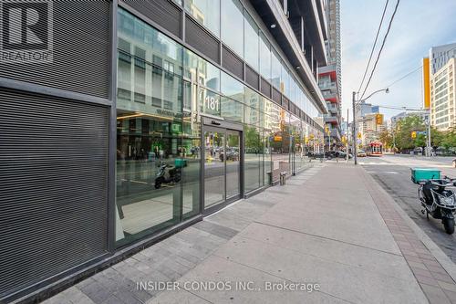 4606 - 181 Dundas Street E, Toronto, ON - Outdoor