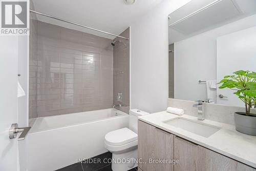 4606 - 181 Dundas Street E, Toronto, ON - Indoor Photo Showing Bathroom