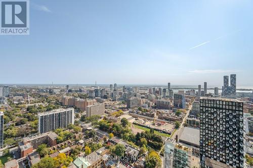 4606 - 181 Dundas Street E, Toronto, ON - Outdoor With View