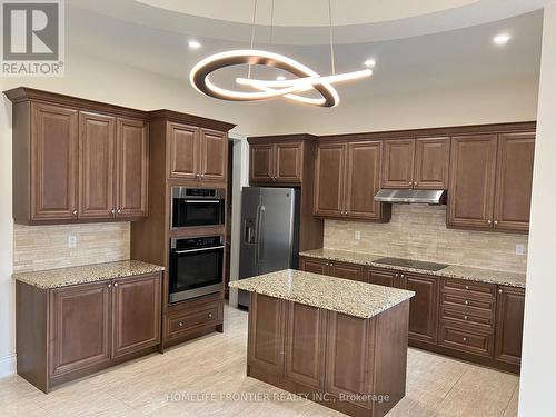 26 Hurst Avenue, Vaughan, ON - Indoor Photo Showing Kitchen