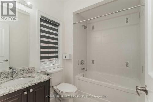 26 Hurst Avenue, Vaughan, ON - Indoor Photo Showing Bathroom