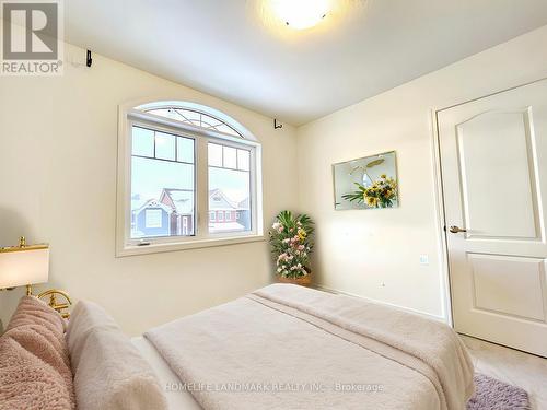 20 Sandhill Crane Drive, Wasaga Beach, ON - Indoor Photo Showing Bedroom