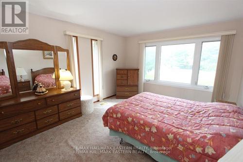 3325 County Road 48, Havelock-Belmont-Methuen, ON - Indoor Photo Showing Bedroom