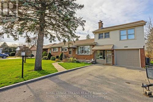 859 Willow Drive, London, ON - Outdoor With Facade