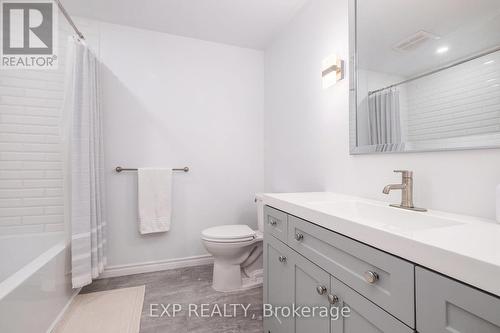 883 Pinery Road, Montague, ON - Indoor Photo Showing Bathroom