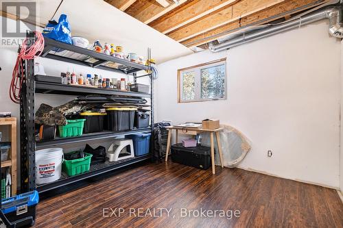 883 Pinery Road, Montague, ON - Indoor Photo Showing Other Room