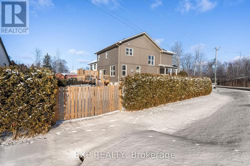 5 Farley Circle, Georgina, ON - Outdoor