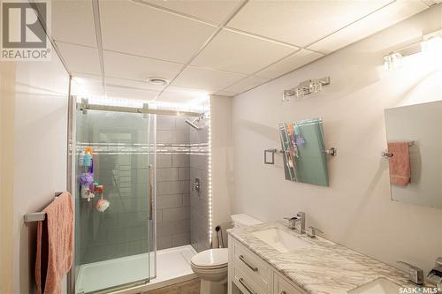 315 Emmeline Road, Saskatoon, SK - Indoor Photo Showing Bathroom