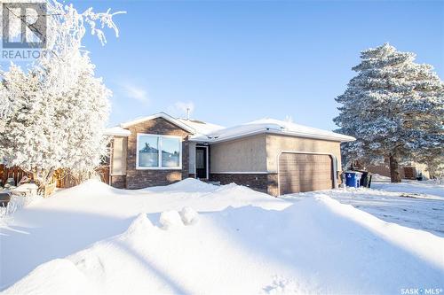 315 Emmeline Road, Saskatoon, SK - Outdoor With Facade