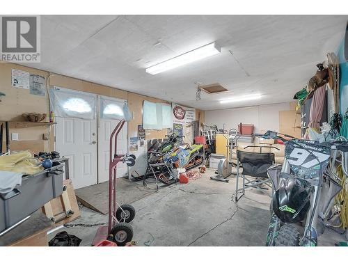 1911 Cross Road, Kelowna, BC - Indoor Photo Showing Gym Room