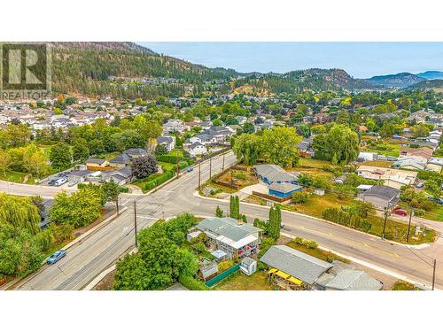 1911 Cross Road, Kelowna, BC - Outdoor With View