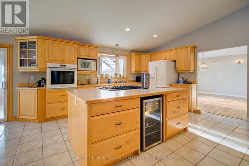 105 Taber Hill Lane W, Rideau Lakes, ON - Indoor Photo Showing Kitchen