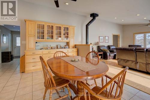 105 Taber Hill Lane W, Rideau Lakes, ON - Indoor Photo Showing Dining Room