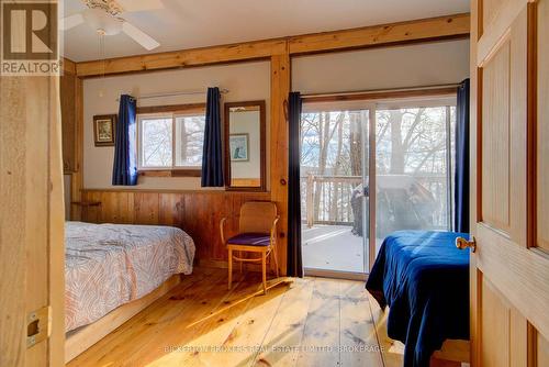 105 Taber Hill Lane W, Rideau Lakes, ON - Indoor Photo Showing Bedroom