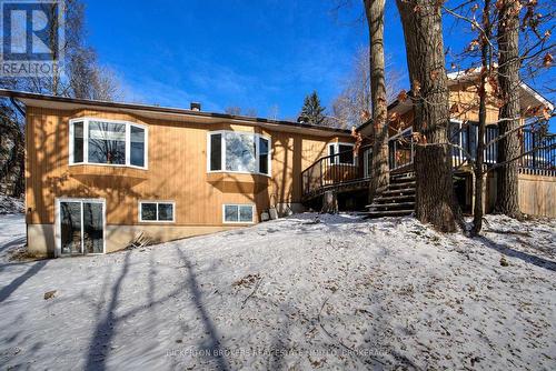 105 Taber Hill Lane W, Rideau Lakes, ON - Outdoor