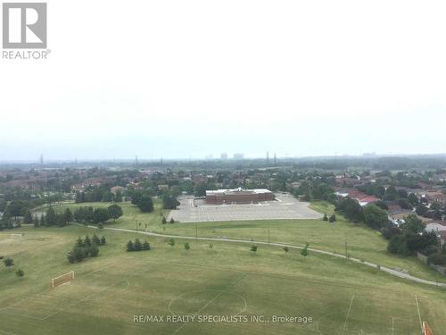 1504 - 4889 Kimbermount Avenue, Mississauga, ON - Outdoor With View