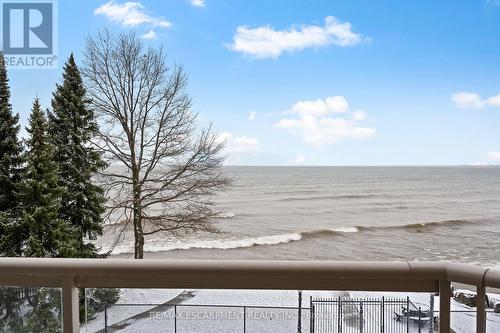 202 - 2210 Lakeshore Road, Burlington, ON - Outdoor With View