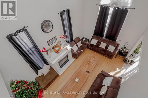 5 Forsyth Crescent, Halton Hills, ON - Indoor Photo Showing Other Room