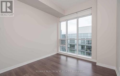 1907 - 89 Dunfield Avenue, Toronto, ON - Indoor Photo Showing Other Room