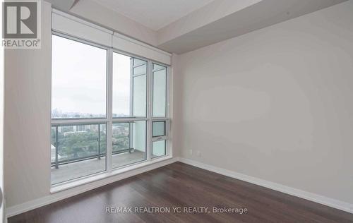 1907 - 89 Dunfield Avenue, Toronto, ON - Indoor Photo Showing Other Room