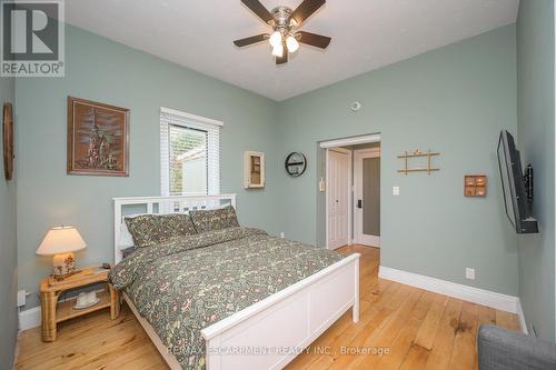 3318 Dundas Street, Burlington, ON - Indoor Photo Showing Bedroom