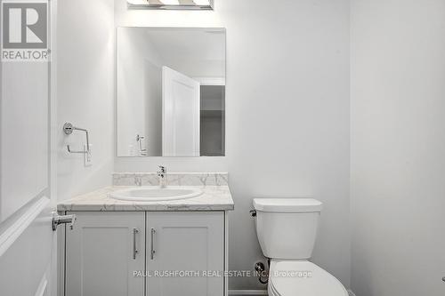 393 Establish Avenue, Ottawa, ON - Indoor Photo Showing Bathroom