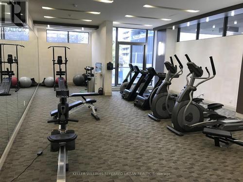 501 - 530 St Clair Avenue W, Toronto, ON - Indoor Photo Showing Gym Room